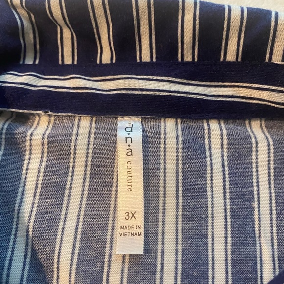 Ana Couture Stripe Top - Picture 3 of 3